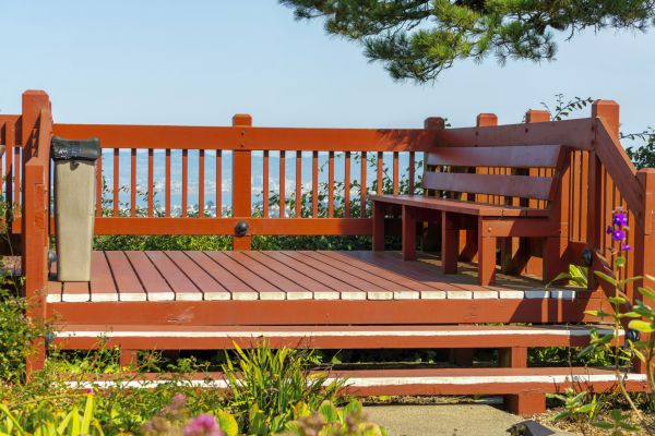 Redwood Deck Construction in Lewes
